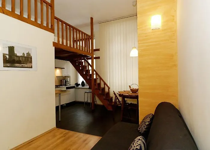 P&j Tourist Hotel 5*