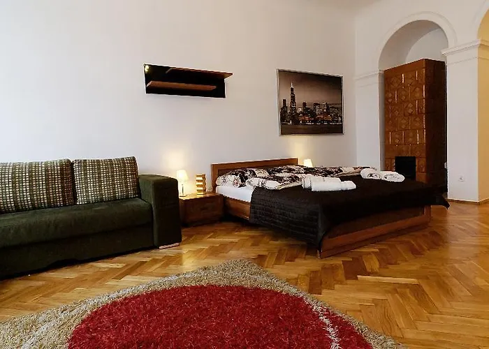 P&j Tourist Hotel 5*