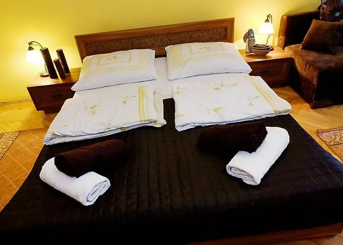 P&j Tourist Hotel 5*