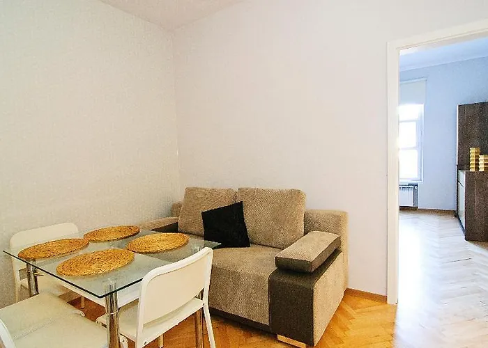 P&j Tourist Hotel Cracovie