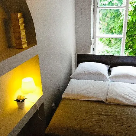 P&j Tourist Отель 5*