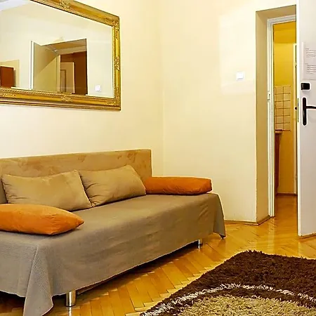 P&j Tourist Hotel 5*