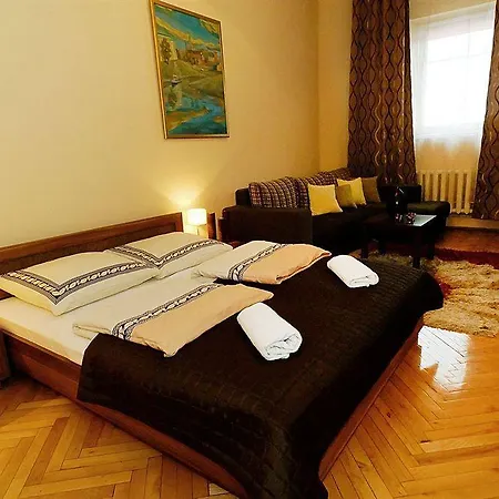 P&j Tourist Hotel Kraków