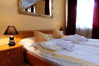 P&j Tourist 5*