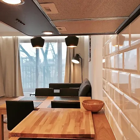 P&j Tourist מלון 5*