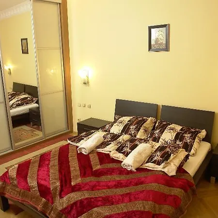 P&j Tourist 5* Kraków