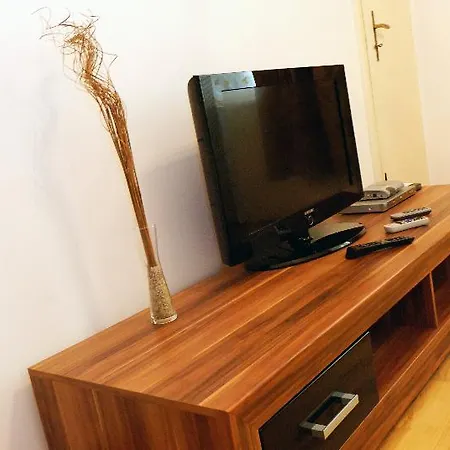 P&j Tourist 5* Kraków