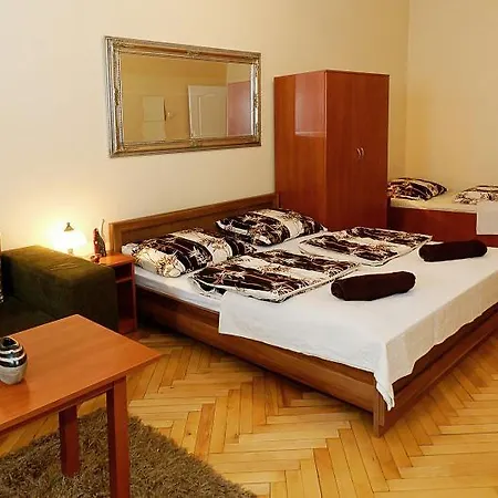 P&j Tourist 5* Kraków
