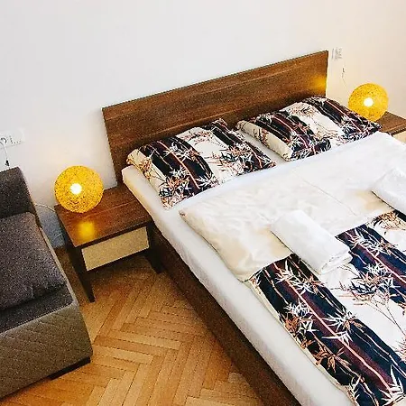 P&j Tourist 5* Kraków
