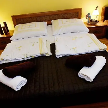 P&j Tourist מלון 5*