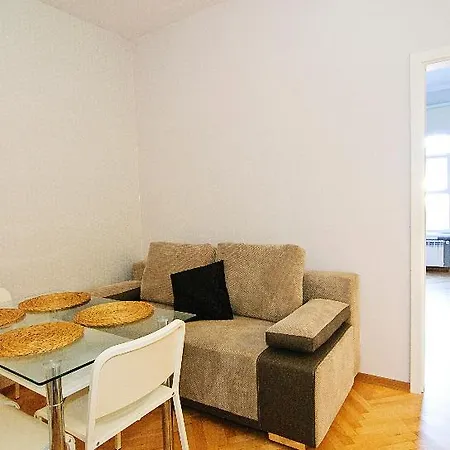 P&j Tourist Hotel Krakow