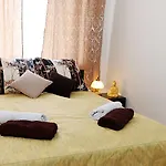 P&j Tourist Отель 5*