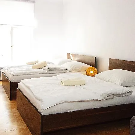 P&j Tourist 5* كراكوفيا